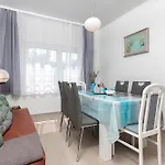 Apartman Oleandro *